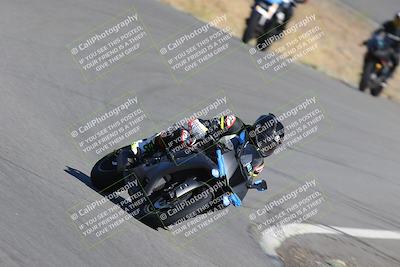 media/Nov-12-2023-Classic Track Days (Sun) [[11f17acb81]]/Group 3/session 2 turn 9/